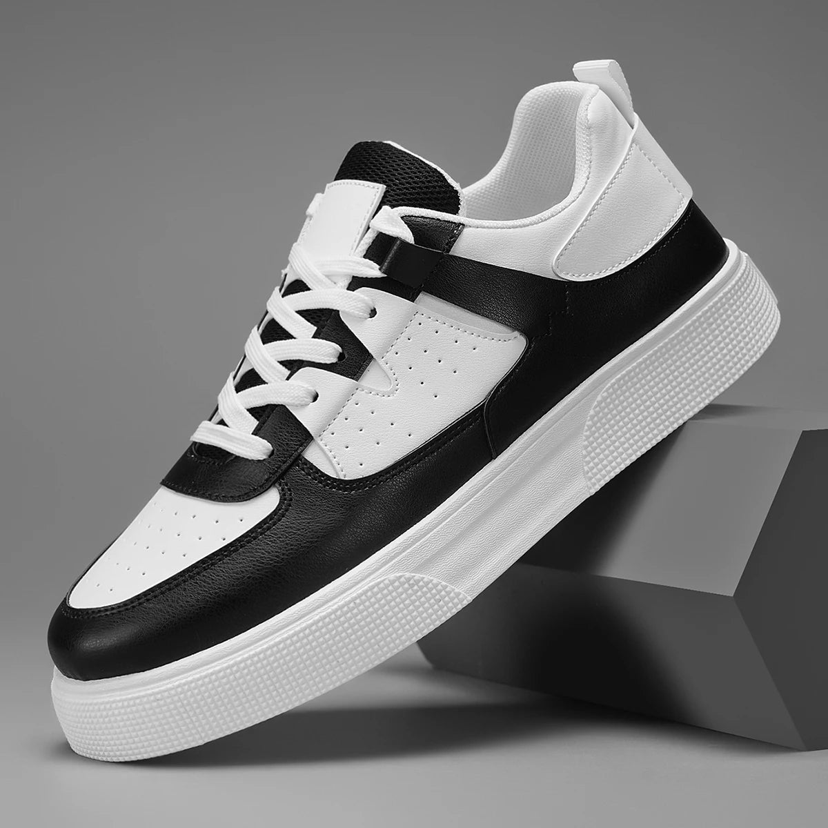 DITTAA Clean White Sneaker — Men's Edition